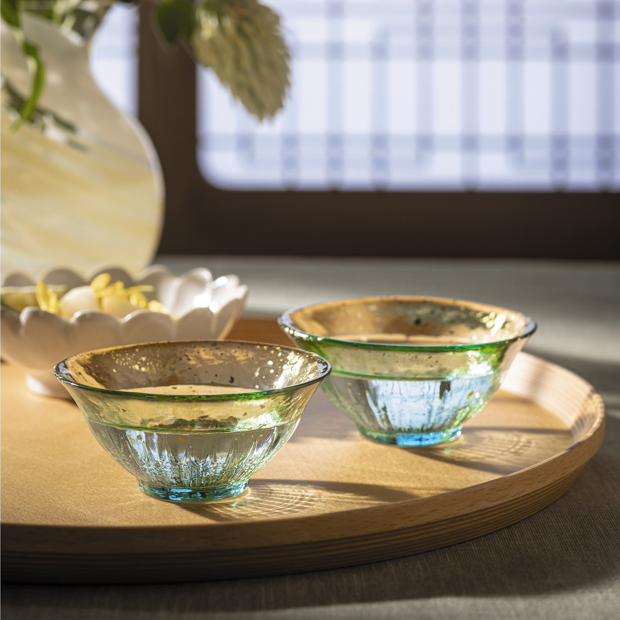 津軽びいどろ 爽華 金彩 盃 月明 | 日本酒を楽しむための上品なガラス