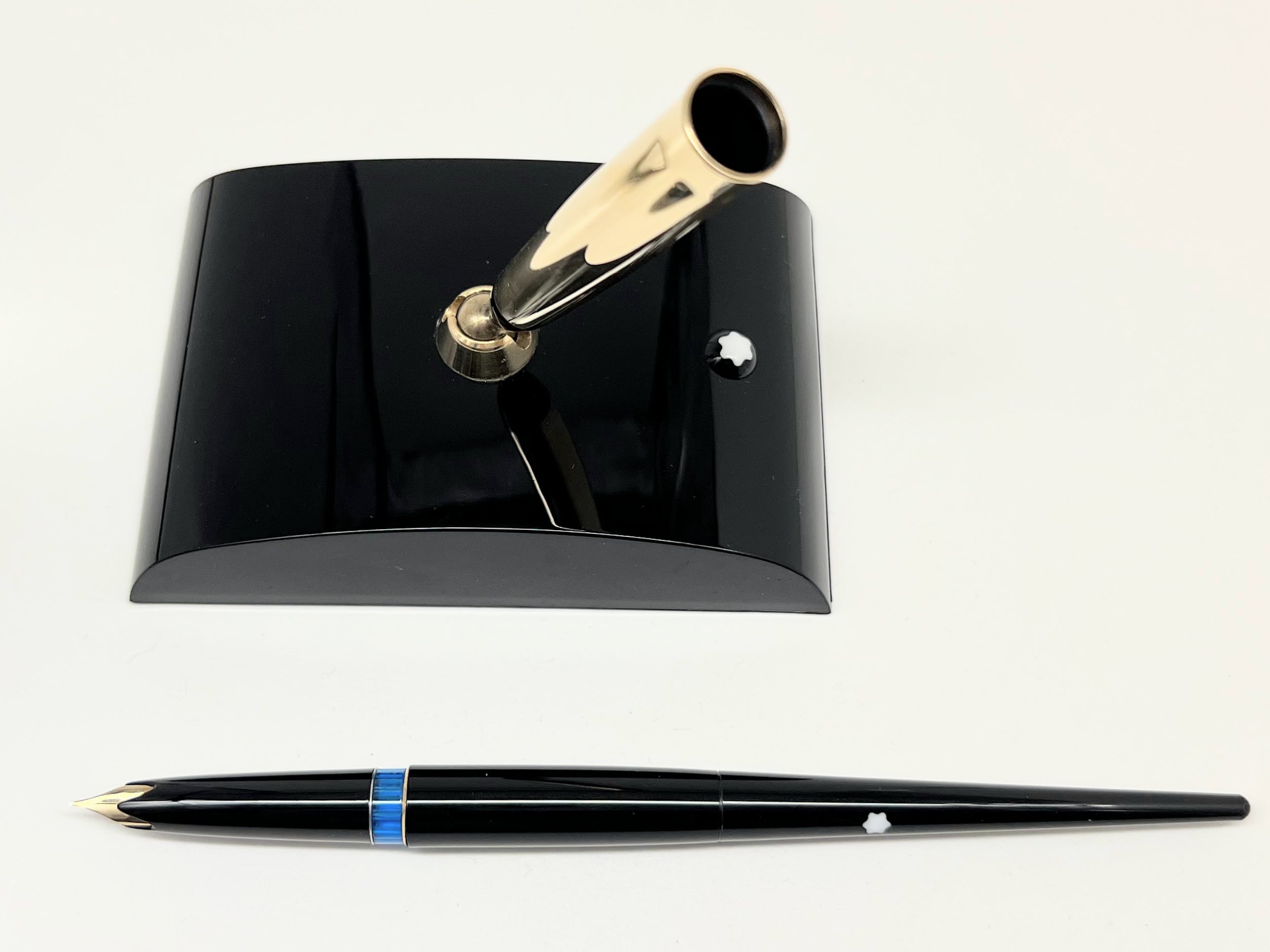 60s モンブラン No 222 MONTBLANC No 222 （細字） 14K 02983