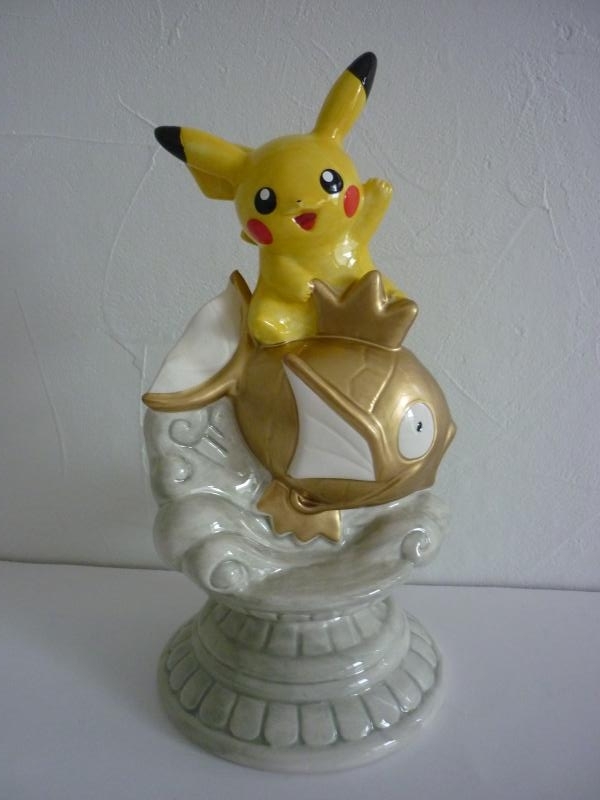 ぽけもん☆かふぇ ピカチュウと金のコイキング貯金箱 ポケモンセンター