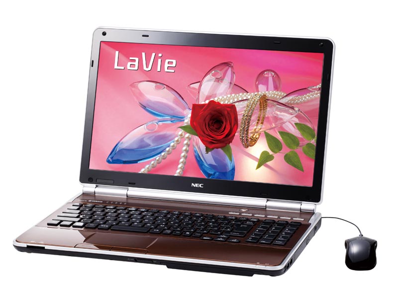 新CPU＋3D＋地デジ、クリア感が美しい15.6型の主力ノートPC──「LaVie