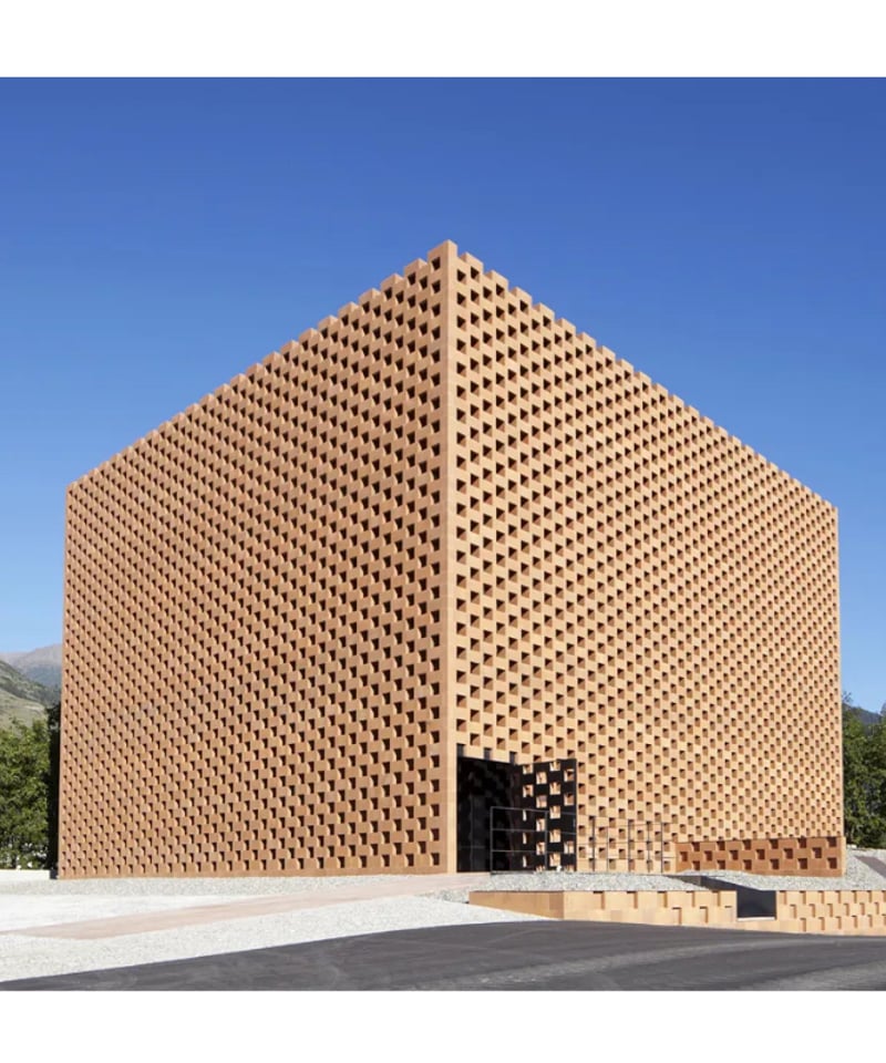 プーニ イタリアン・モルト・ウィスキー・ヴィーナ【化粧箱入】 / PUNI