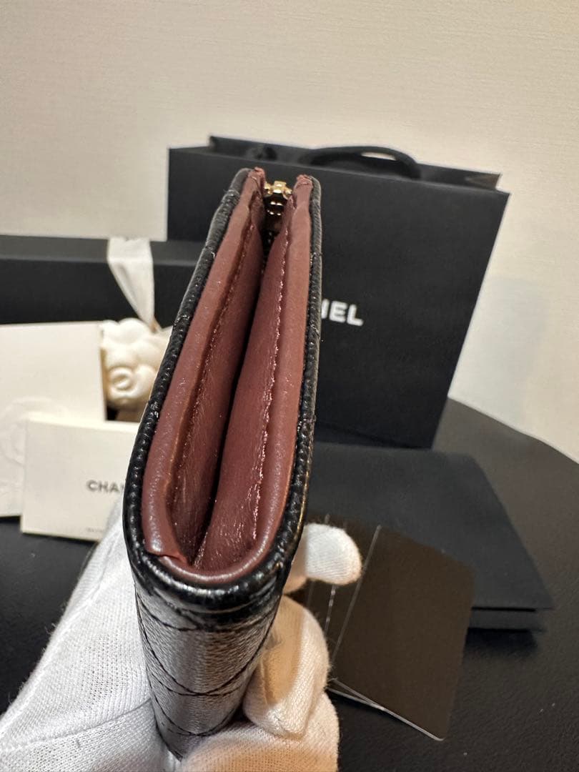 CHANEL L字コンパクト財布